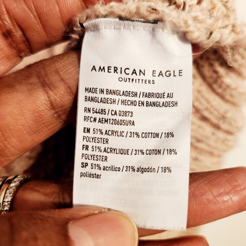 American Eagle | Women's Cropped Pink Cardigan Button-Down Sweater (Size Small) - Picture 4 of 14